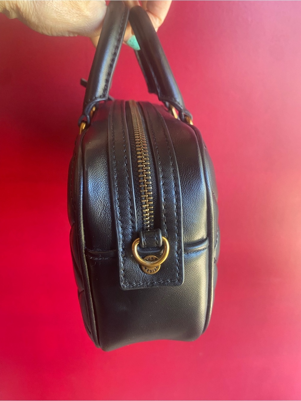 Kurt Geiger NWT Black Leather Small Duffle/Crossbody with Crystal Gold Eagle - Picture 5 of 12